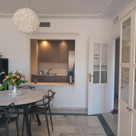 Fuengirola , Beach, Centre ,Balcony With Seaview, For 4 Persons Экстерьер фото