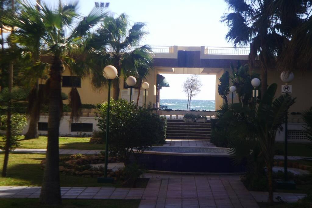 Fuengirola , Beach, Centre ,Balcony With Seaview, For 4 Persons Экстерьер фото